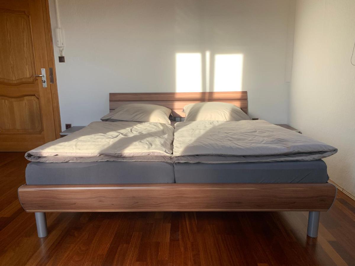 Apartment Mit Grillplatz In *