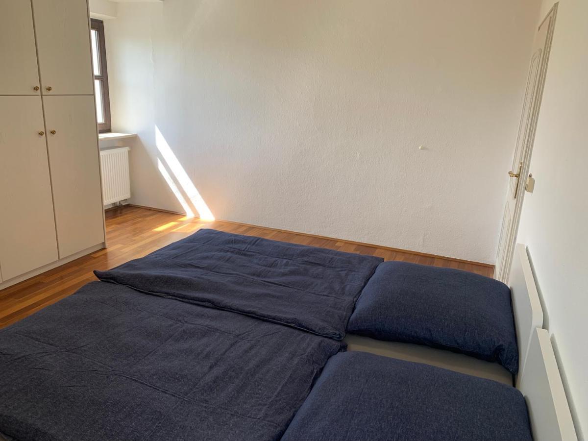 Mit Grillplatz In